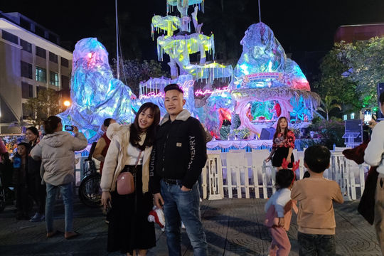 Náo nức đêm Noel